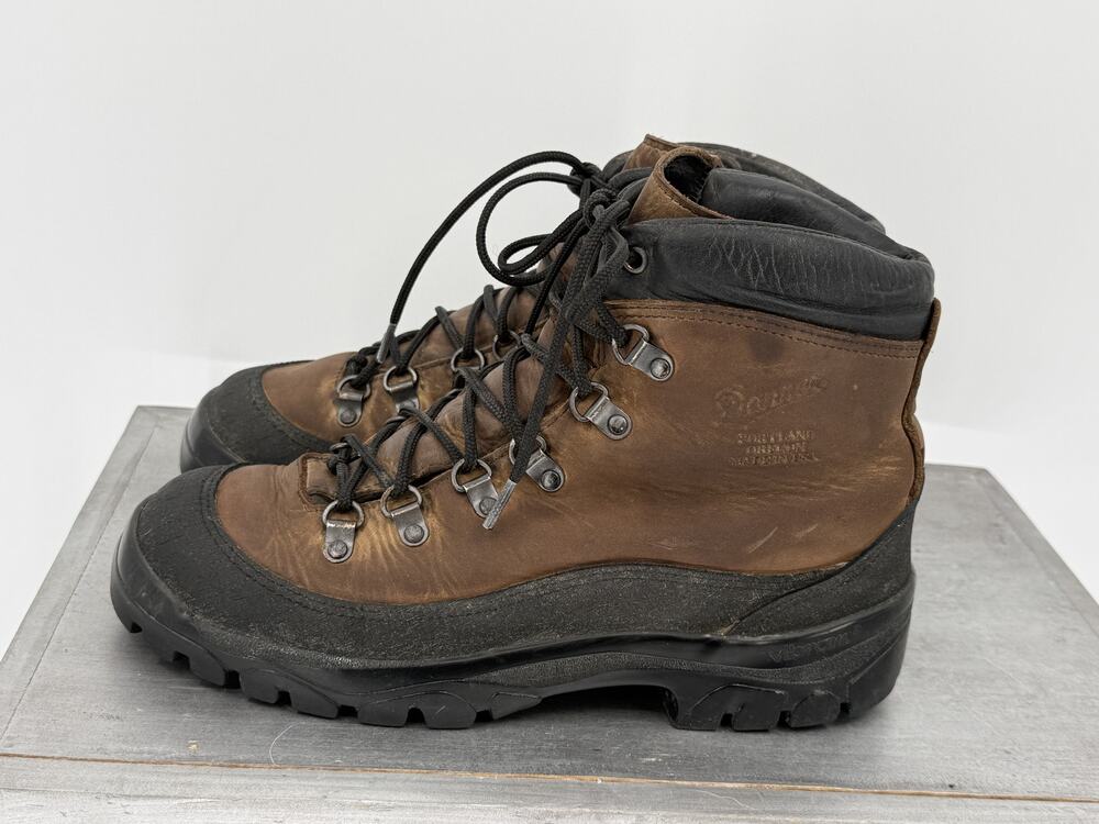 Danner Combat Hiker 43513X Men's 9 Brown Nubuck GORE-TEX Vibram Boots Gorpcore